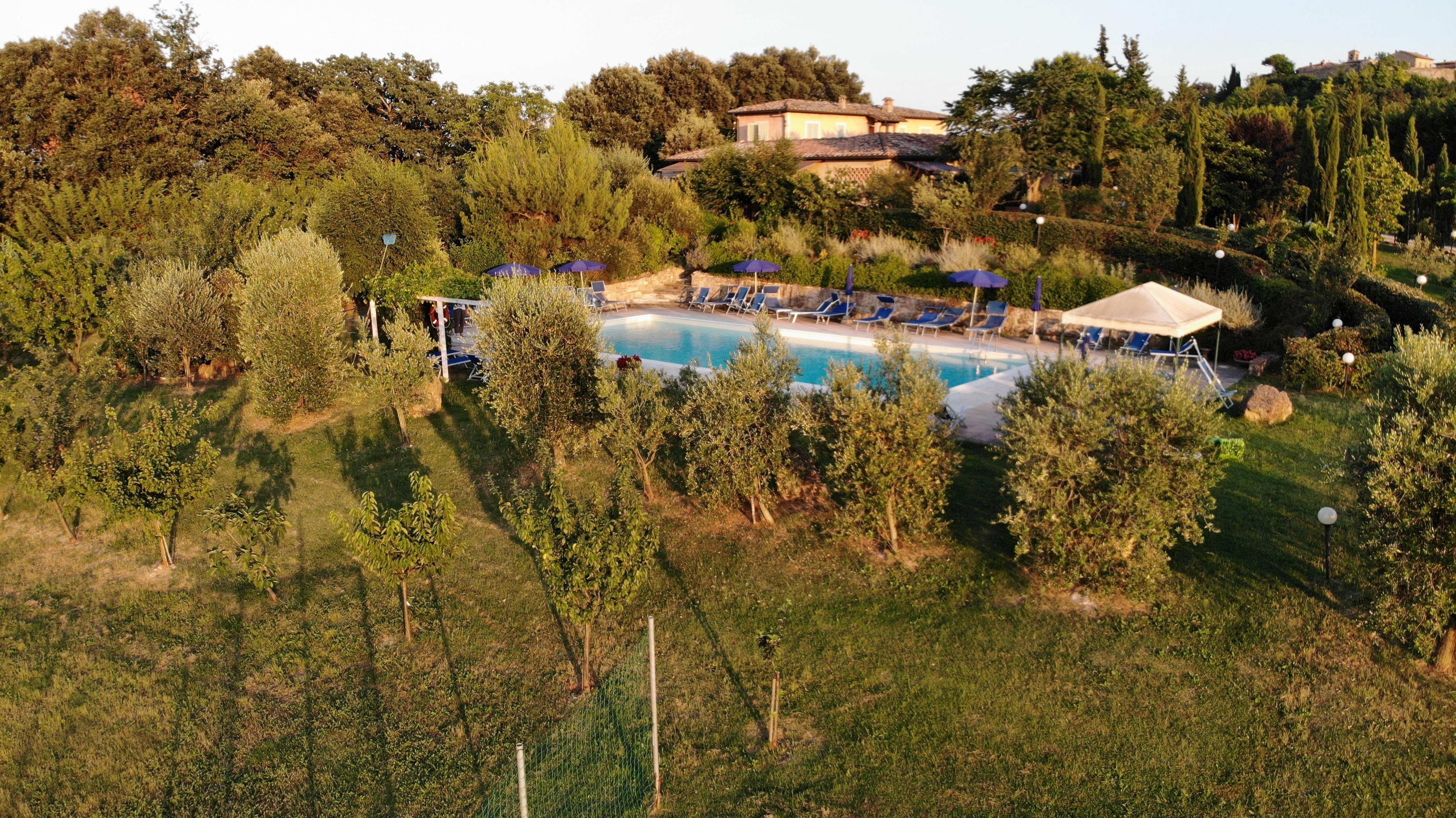 Antico Borgo Il Cardino Bed & Breakfast San Gimignano Luaran gambar