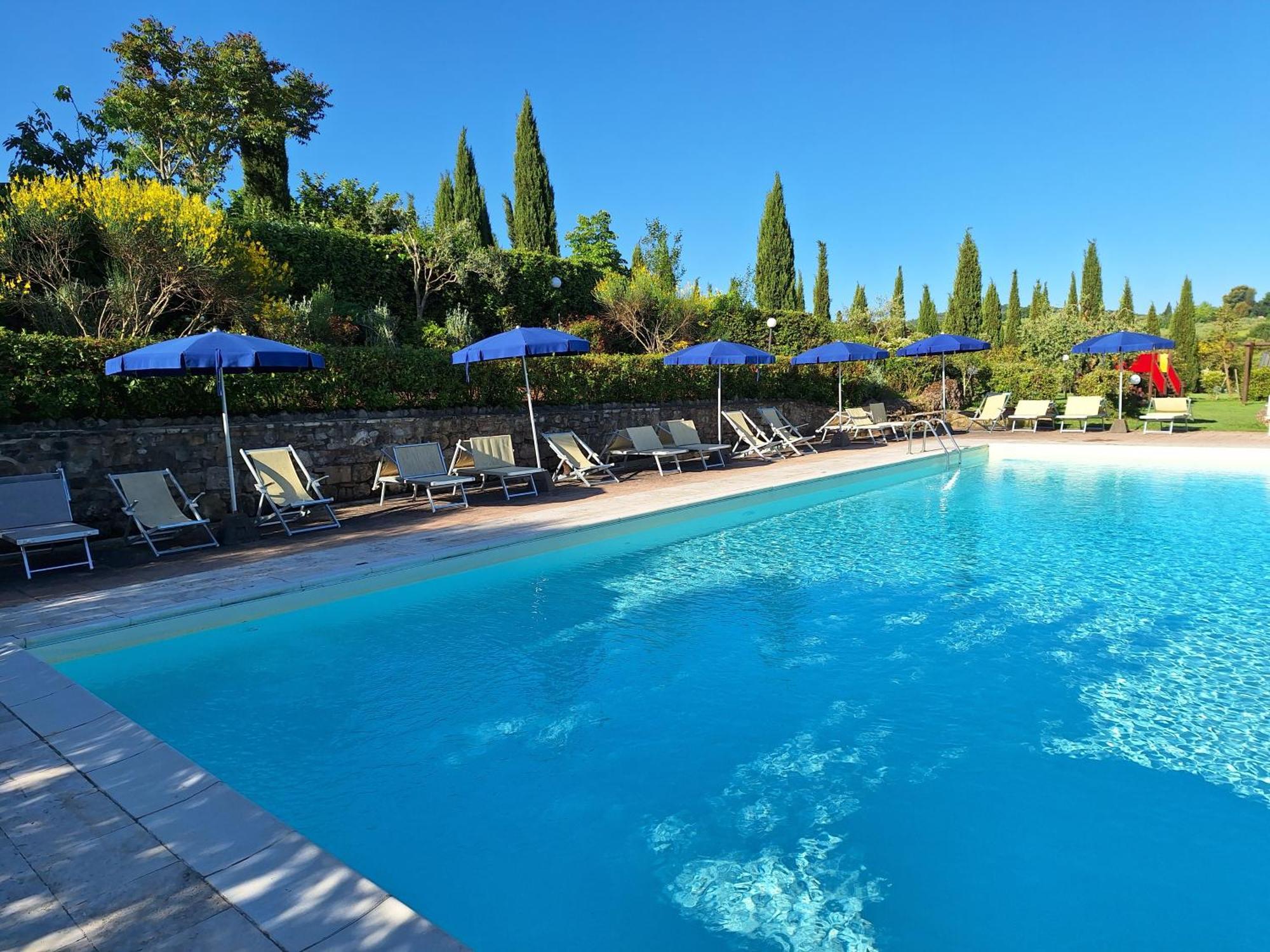 Antico Borgo Il Cardino Bed & Breakfast San Gimignano Luaran gambar