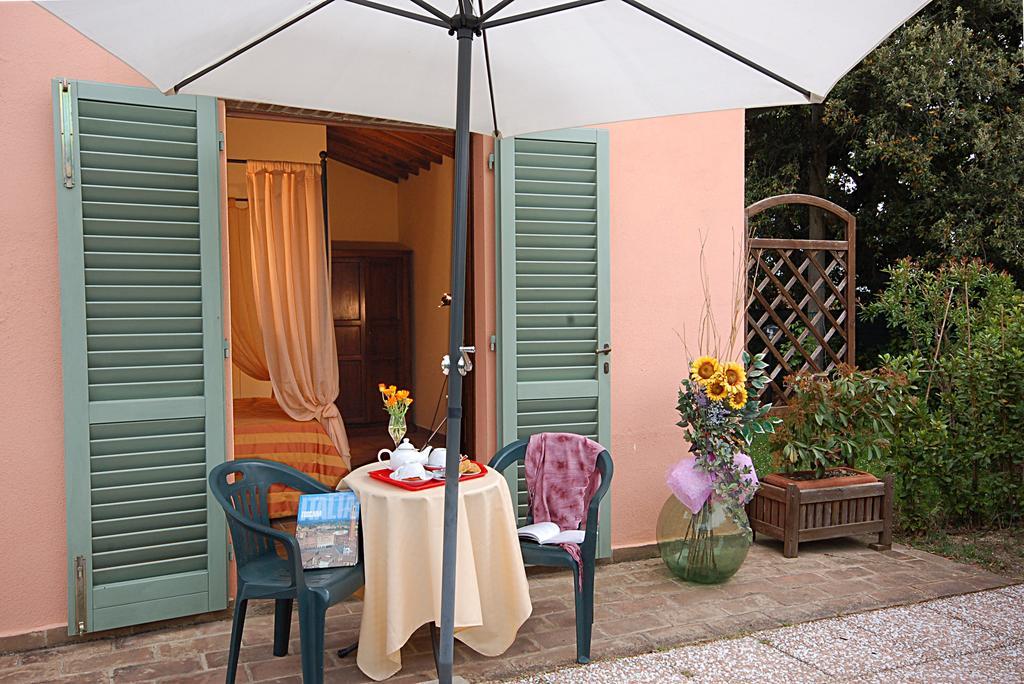 Antico Borgo Il Cardino Bed & Breakfast San Gimignano Luaran gambar