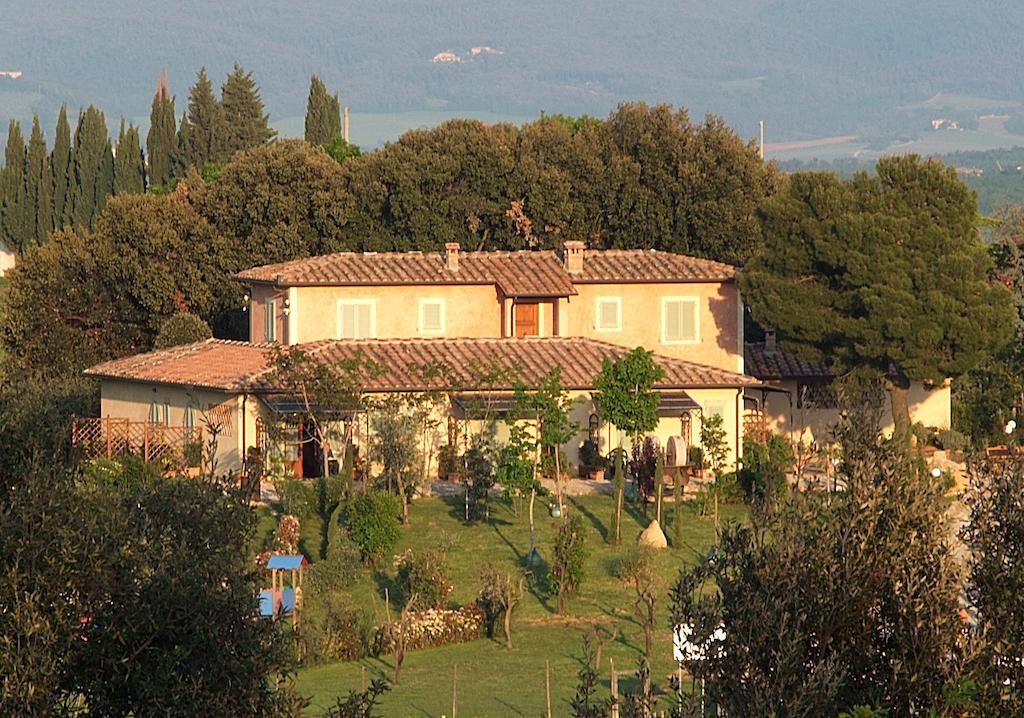 Antico Borgo Il Cardino Bed & Breakfast San Gimignano Luaran gambar